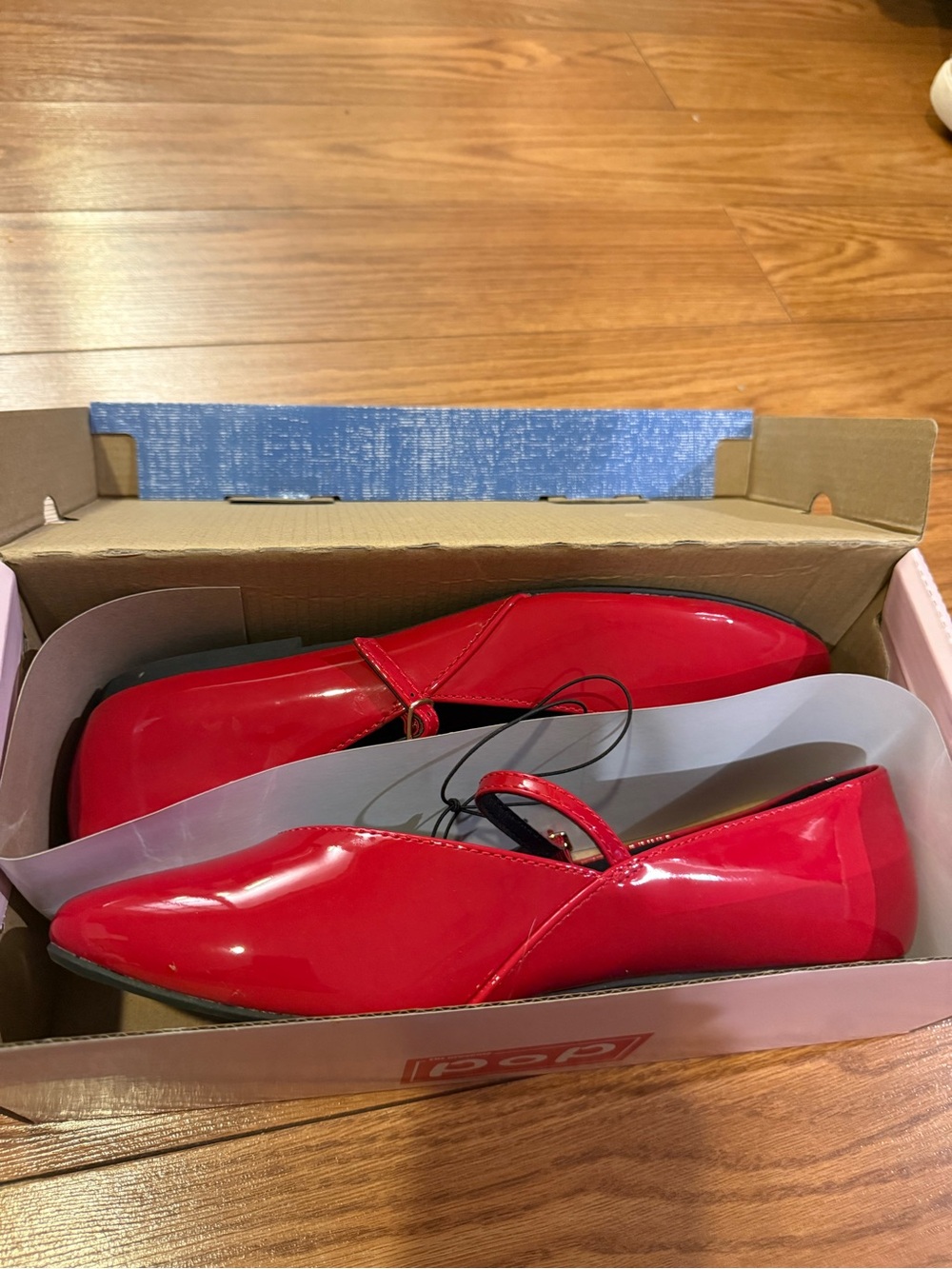 Red Patent Mary Jane Ballet Flats Size 9 Coquette Balletcore Y2K Twee POP - Picture 3 of 6